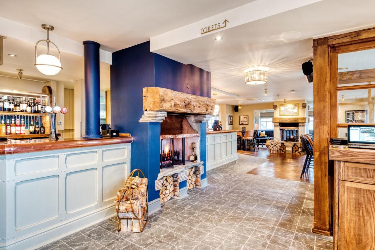 The Hand & Sceptre By Innkeeper'S Collection Southborough Exterior foto